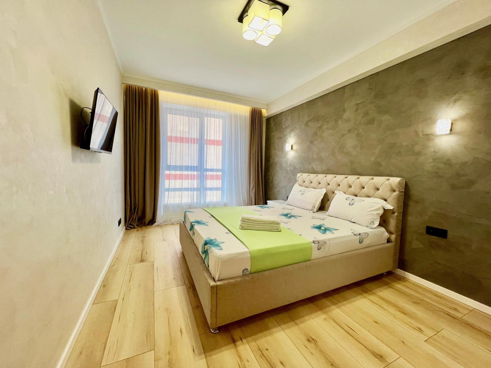 Apartament Airport คีชีเนา ภายนอก รูปภาพ