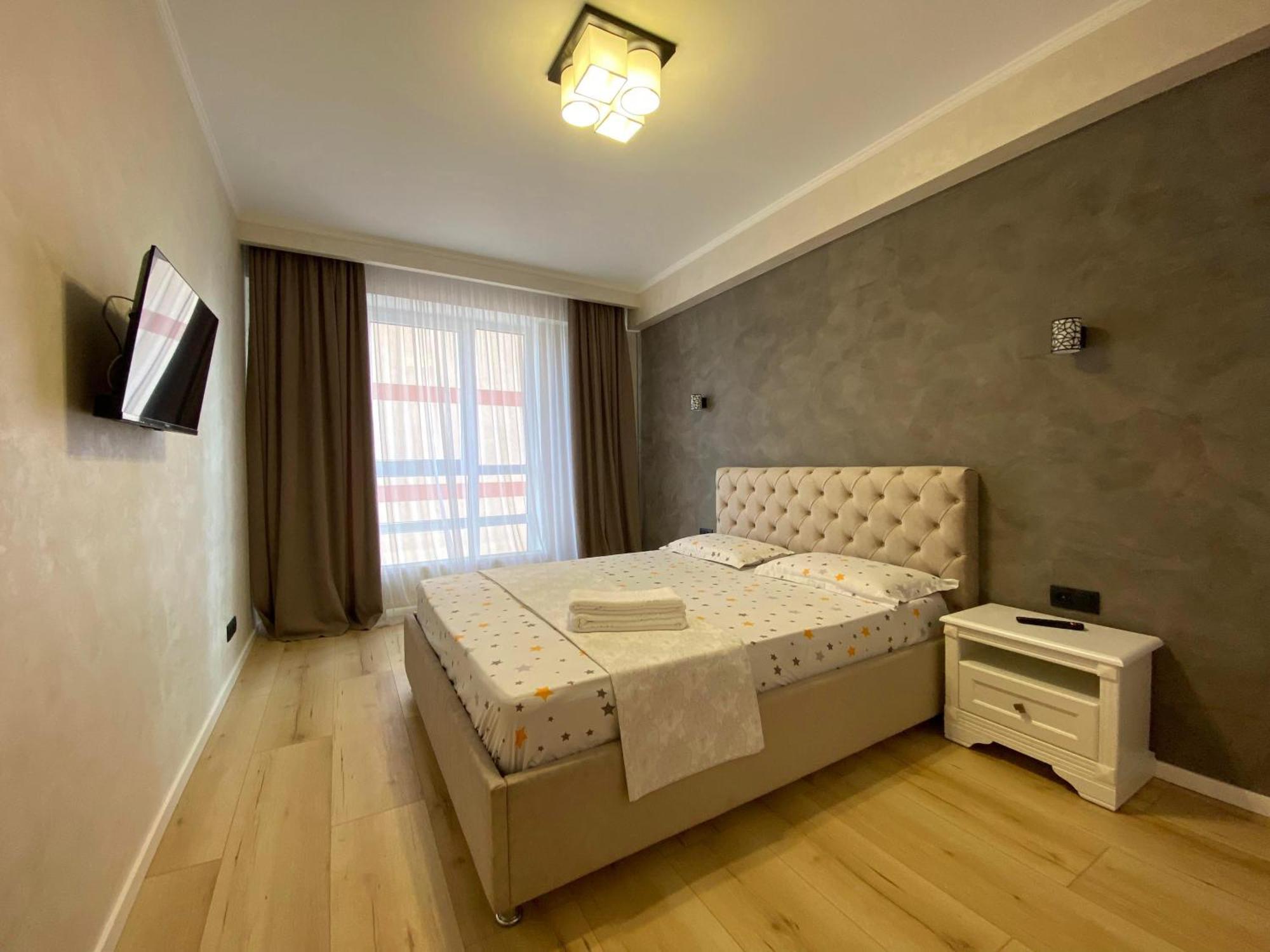 Apartament Airport คีชีเนา ภายนอก รูปภาพ