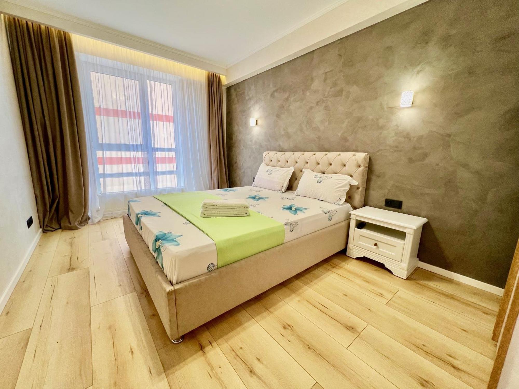 Apartament Airport คีชีเนา ภายนอก รูปภาพ