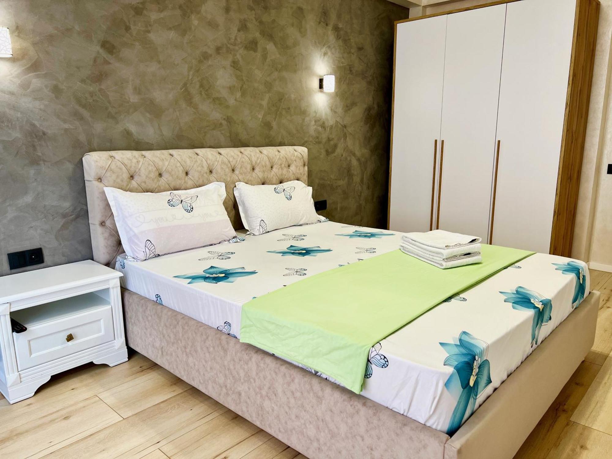 Apartament Airport คีชีเนา ภายนอก รูปภาพ